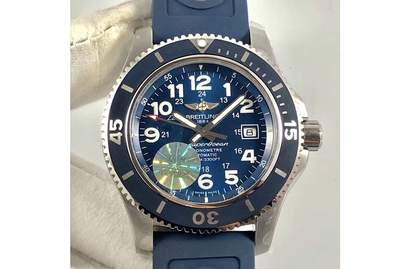 Breitling SuperOcean II A17392D7 44mm GF 1:1 Best Edition Blue Dial on Black rubber strap A2824