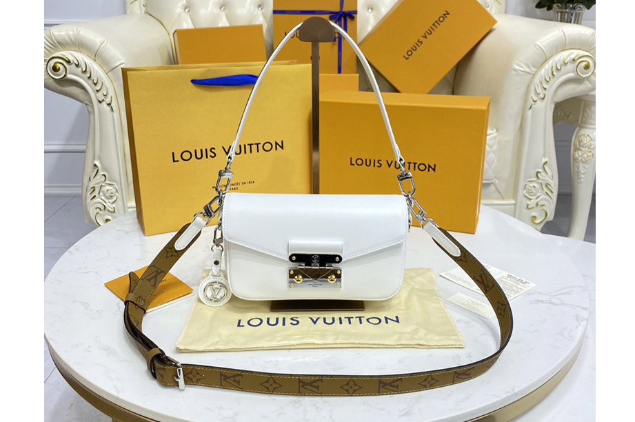Louis Vuitton M20395 LV Swing handbag in White Calfskin leather