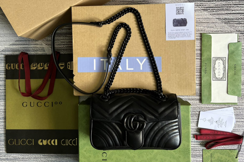 Gucci 446744 GG Marmont mini shoulder bag in Black matelassé chevron leather