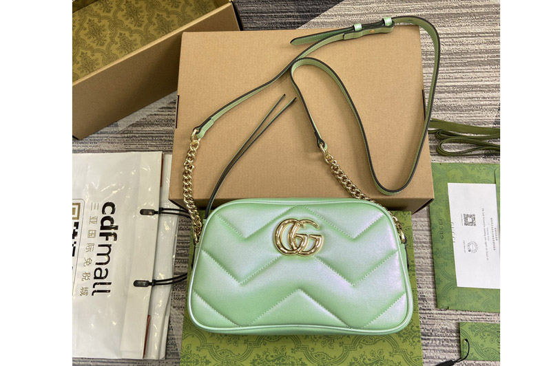 Gucci 447632 GG Marmont Small shoulder bag in Green iridescent quilted chevron leather