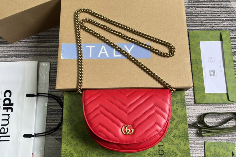 Gucci ‎746431 GG Marmont Matelasse Chain Mini Bag in Red matelassé chevron leather