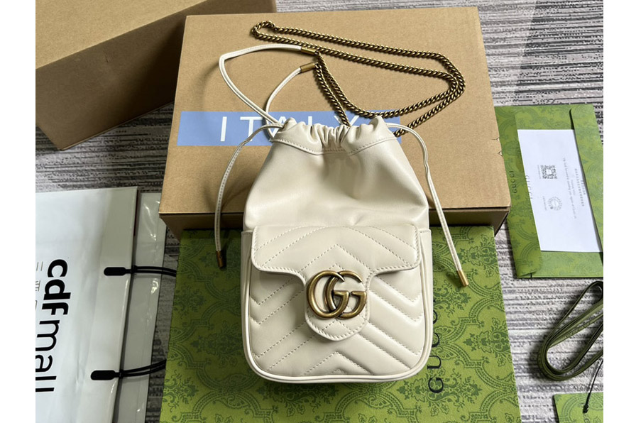 Gucci ‎746433 GG Marmont Mini Bucket Bag in White matelassé chevron leather