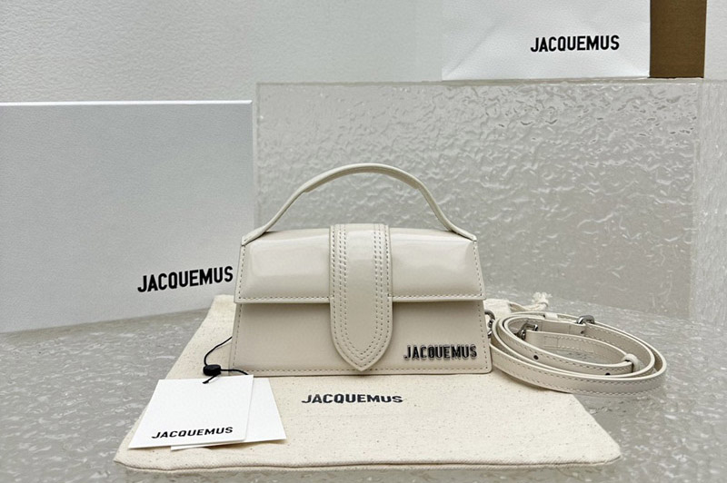 Jacquemus Small handbag with adjustable crossbody strap in Cream Leather