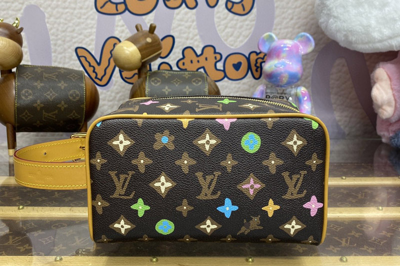 Louis Vuitton M47069 LV Locker Dopp Kit bag in Monogram Craggy canvas
