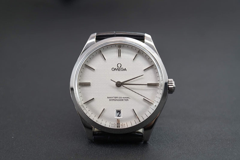 Omega Master Co-Axial SS White Textured Dial on Black Leather Strap A8511