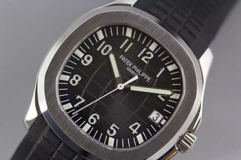 Patek Philippe Aquanaut Jumbo V4 SS Black Dial on Black Rubber Strap 1:1 Best Edition A2824