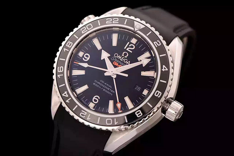 Omega 232.32.44.22.01.001 Seamaster Planet Ocean GMT Black SS/LE A8605
