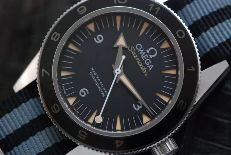 Omega Seamster 300 "Spectre" Limited Edition V6F Best Edition on "007" Nylon Strap A8400