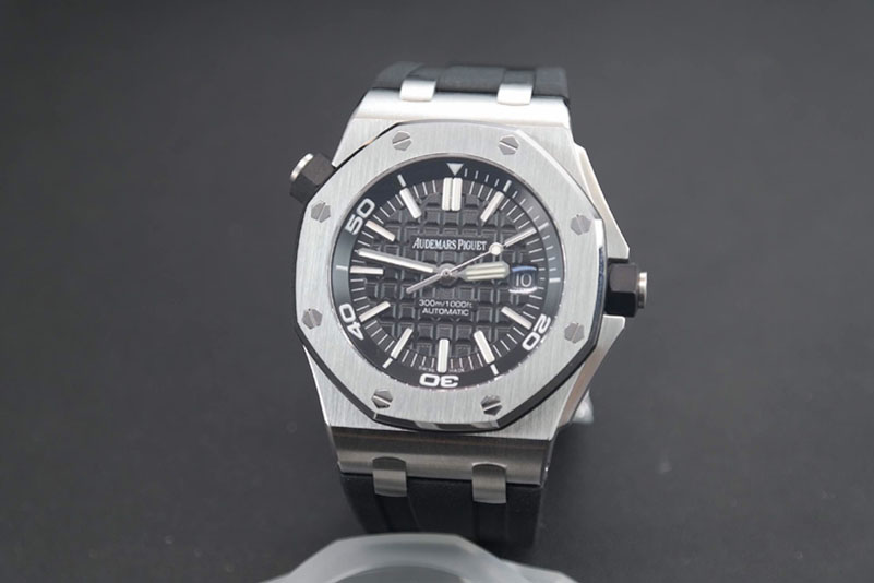 Audemars Piguet Royal Oak Offshore Diver 1:1 V7 JF Best Edition on Rubber Strap A2824