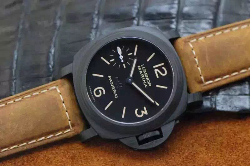 Panerai Pam 417M New York Special Boutique Edition in Carbotech Casework