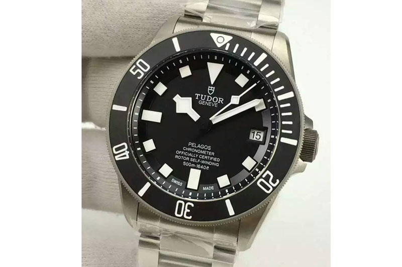 Tudor Pelagos V2 1:1 V2 Best Edition on Titanium Bracelet A2824 (Free Rubber Strap)