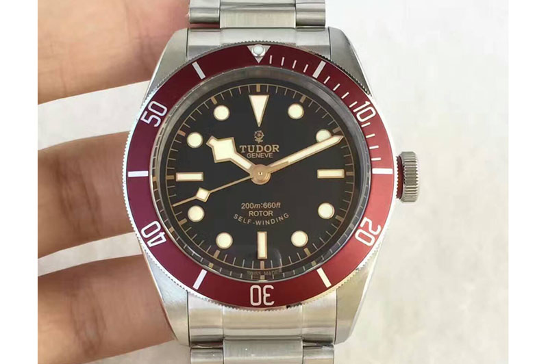 Tudor Heritage Black Bay ZF 1:1 Best Edition on Bracelet A2824 V5 ( Red) Free Nylon Strap