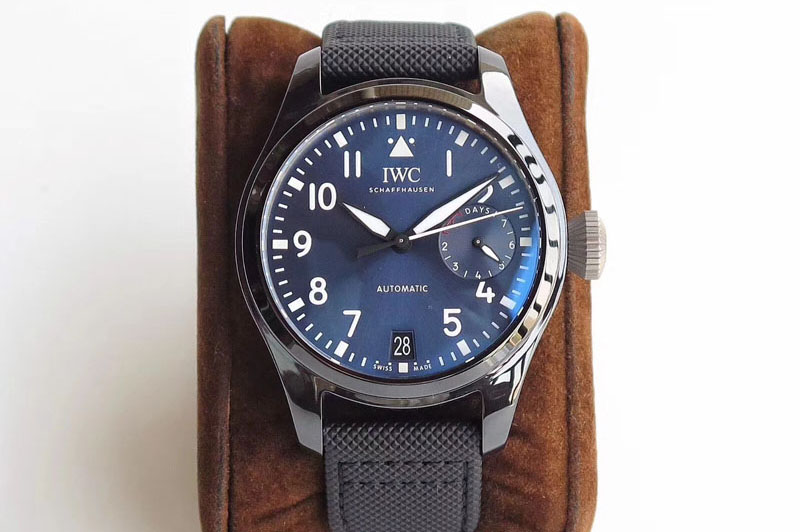 IWC Big Pilot Real PR IW502001 Real Ceramic V2 ZF 1:1 Best Edition Black Dial on Black Calfskin Strap A51111