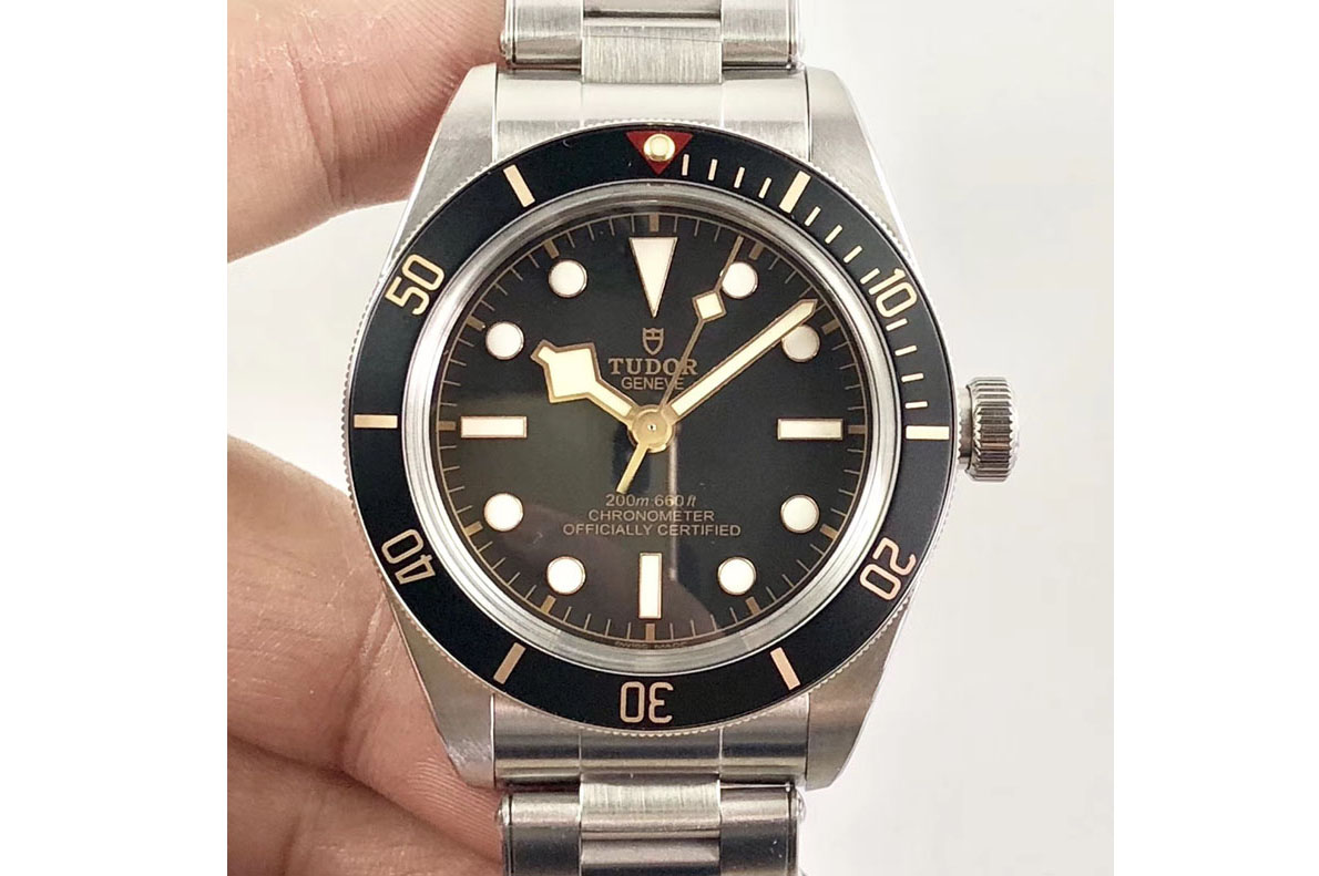 Tudor Heritage Black Bay Shield 39mm SS ZF 1:1 Best Edition Black Bezel on SS Bracelet A2824