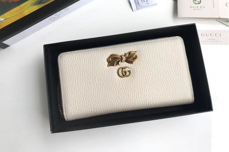 Gucci 524291 Leather zip around wallet with bow White