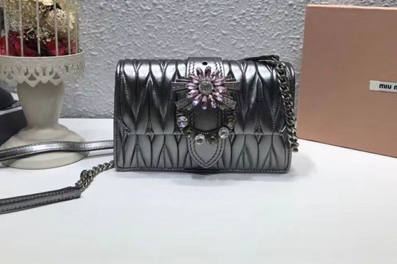 Miu Miu 5BH077 Matelassse Nappa Leather Bags Silver