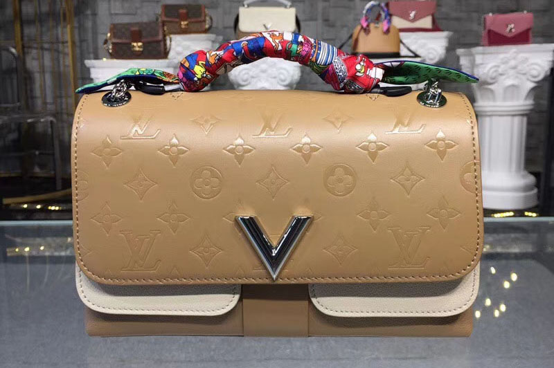 Louis Vuitton M44233 LV Very Chain Bag Calf Leather Sesame