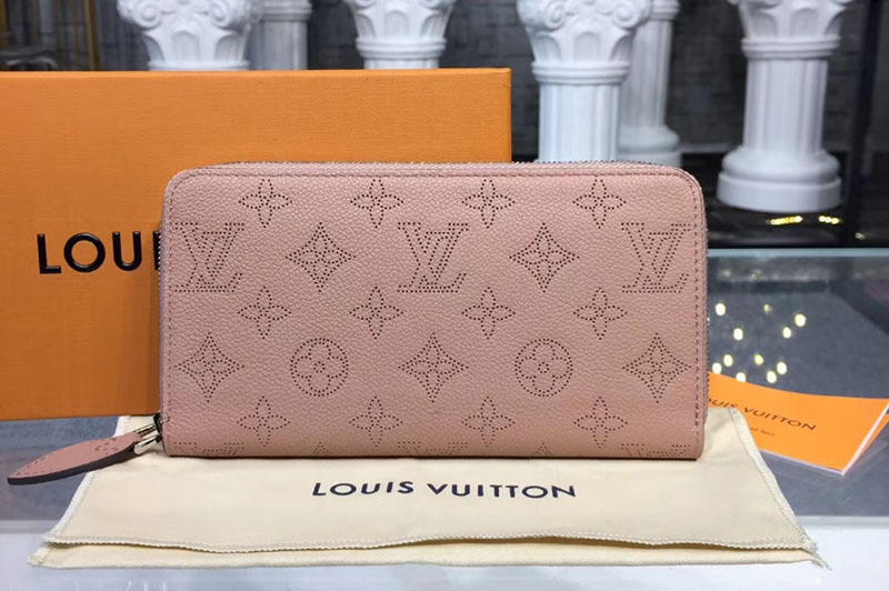 Louis Vuitton M61868 LV Mahina Leahter Zippy Wallet Magnolia