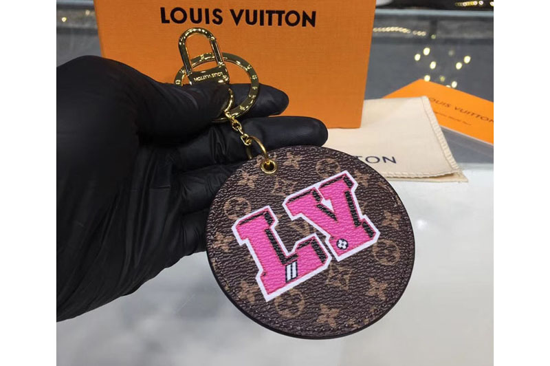 Louis Vuitton M63761LV illustre Kabuki Bag Charm And Key Holder