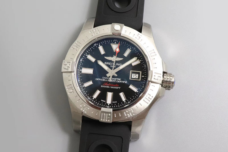 Breitling Avenger II Seawolf SS GF 1:1 Best Edition Black Dial Numeral Markers on Black Rubber Strap A2824