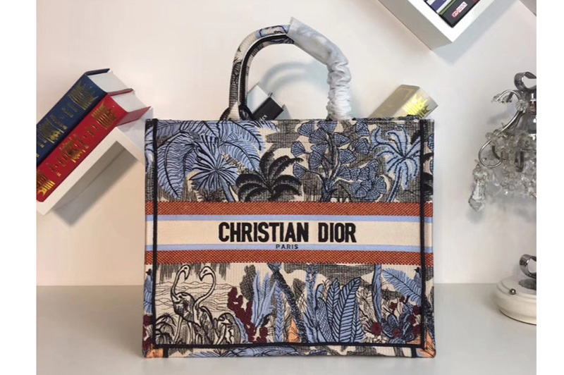 Dior M1286 Book Tote 42mm Bag in Embroidered canvas With Blue Leaf