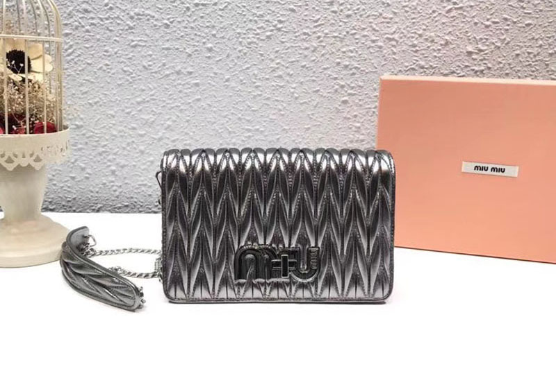 Miu Miu Matelasse Nappa Leather Tote Bag 5BF069 Gray