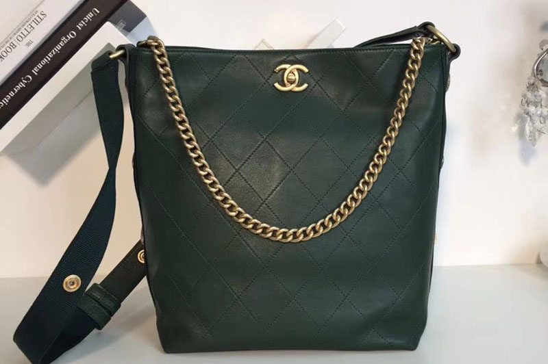 CC Calfskin Hobo Handbag Green A57576