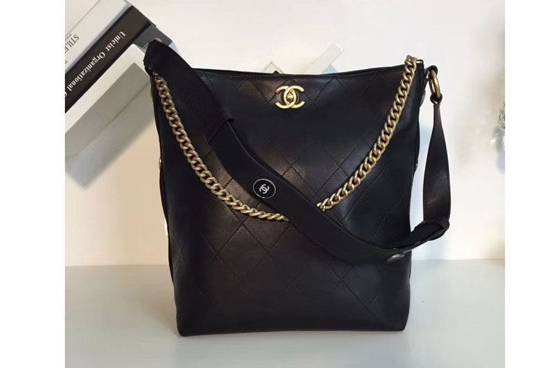CC Calfskin Hobo Handbag Black A57576