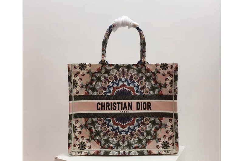 Dior M1286 Book Tote 42mm bag in embroidered canvas With kaleidoscope
