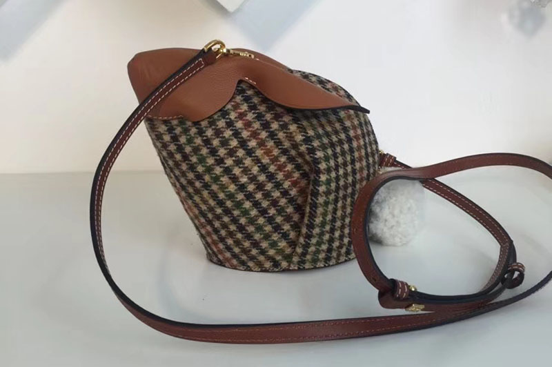 Loewe Bunny Mini Leather Shoulder Bags Green