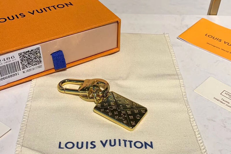 Louis Vuitton M67400 LV Love Note Envelope Bag Charm and Key Holder