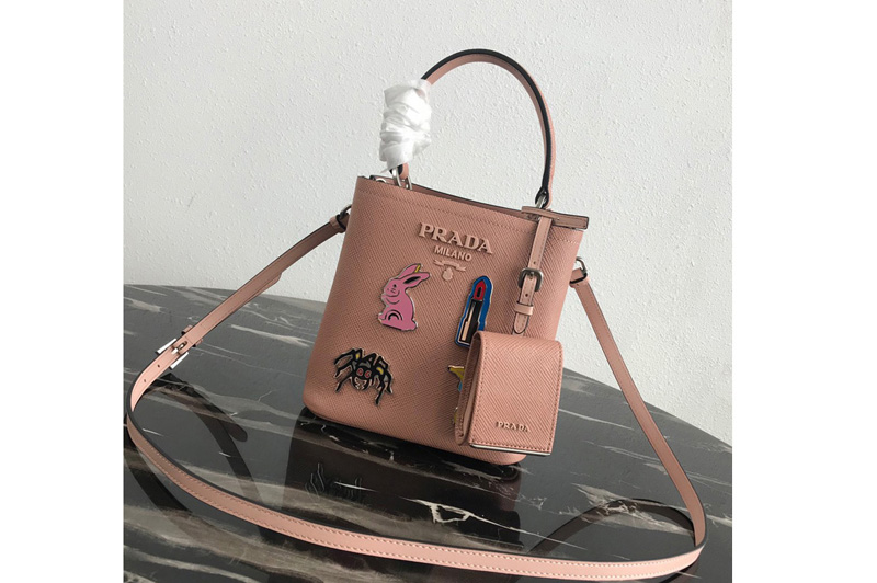 Prada 1BA217 Small Prada Panier bag with appliqués in Pink Saffiano leather
