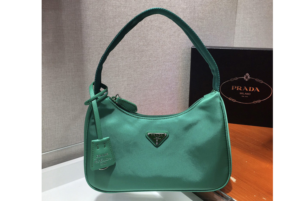 Prada 1NE515 Re-Edition 2000 nylon mini-bag in Green Nylon
