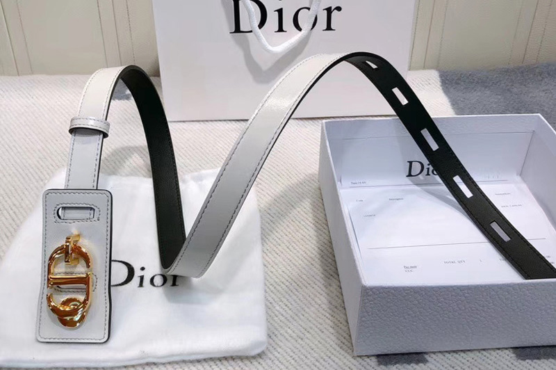Dior 30 Montaigne lambskin belt With Gold CD buckle in White lambskin Leather