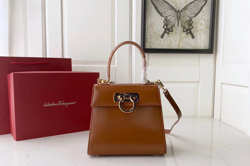 Salvatore Ferragamo 21E887 Gancini Bags in Brown calfskin leather