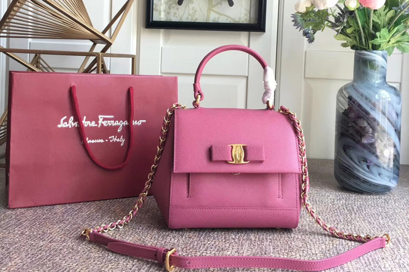 Ferragamo 21F570 Carrie Nero Top Handle Handbags In Rose Calfskin Leather