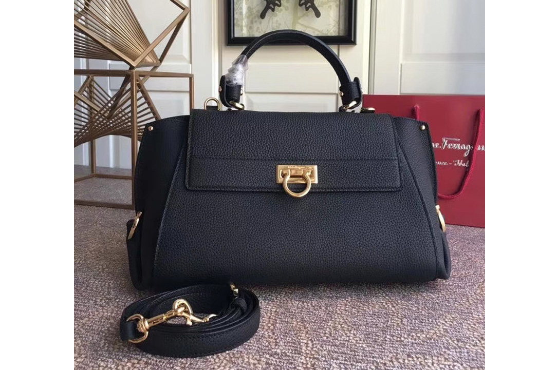 Ferragamo 21F606 Sofia Tote Bags in Black hammered leather