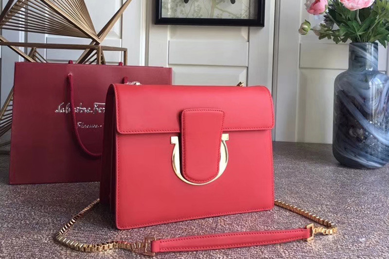 Ferragamo 21G671 Thalia Crossbody Flap bags in Red calfskin leather