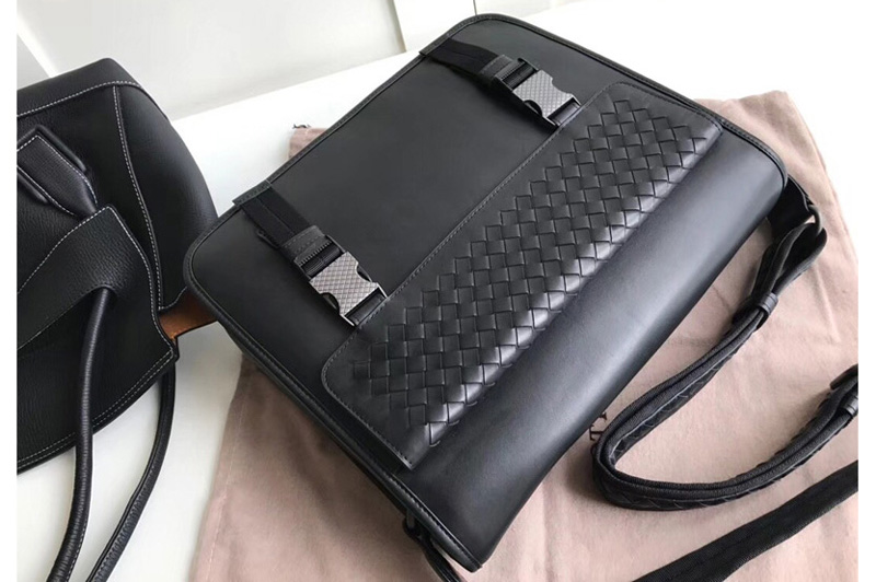 Bottega Veneta 534435 Messenger bag IN Black Intrecciato Leather