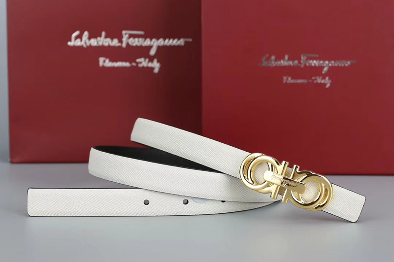 Women's Ferragamo 554330 20mm Gancini Belts in White calfskin leather