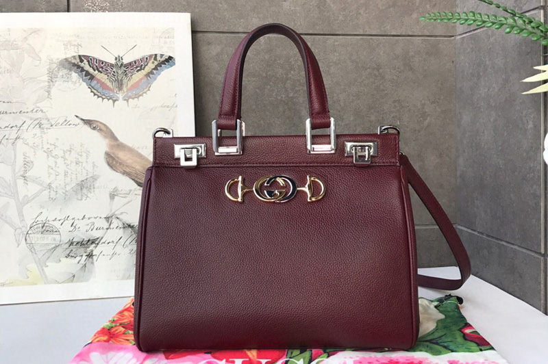 Gucci 569712 Zumi grainy leather small top handle bag in Bordeaux grainy leather