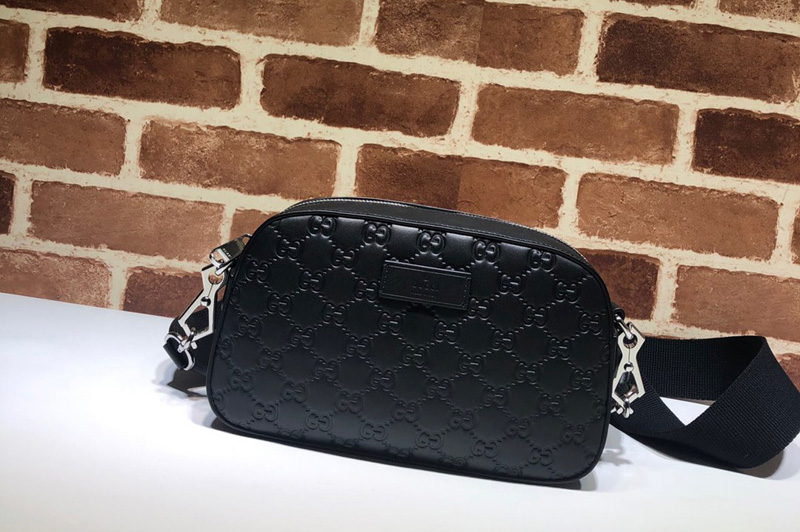 Gucci 574886 GG Supreme Messenger Bag in Black Signature leather