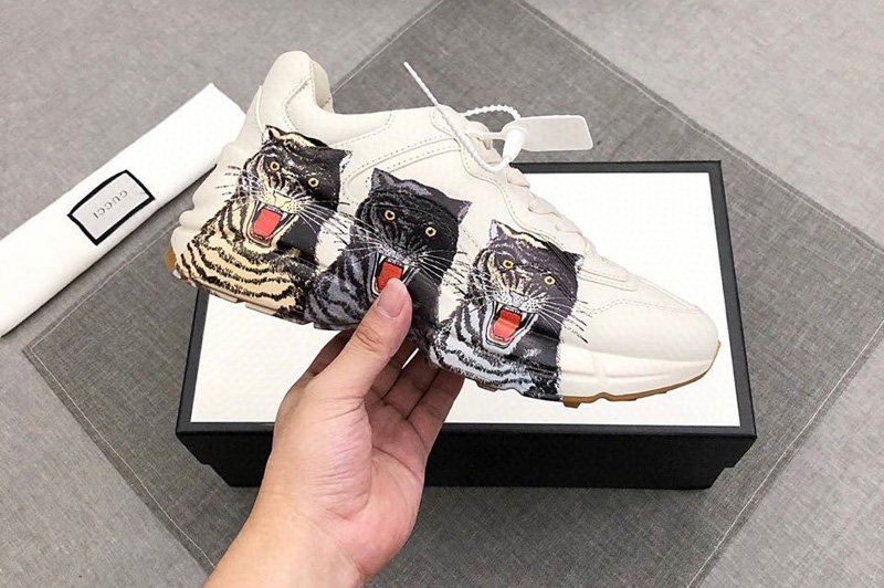 Mens and Womens Gucci 576050 Rhyton leather sneaker with tigers