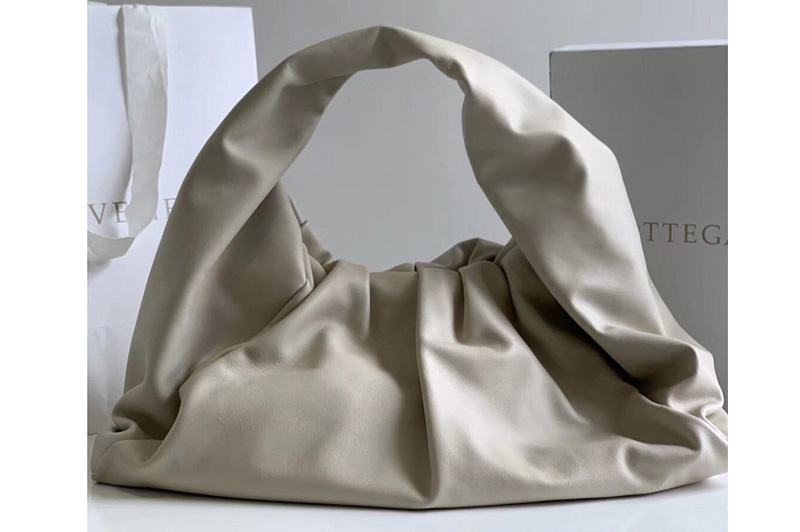 Bottega Veneta 607984 The shoulder Pouch bag in White Calfskin Leather