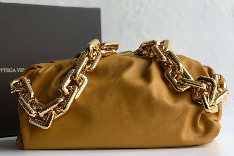 Bottega Veneta 620230 BV The Chain Pouch Shoulder bag in Tan Calfskin Leather