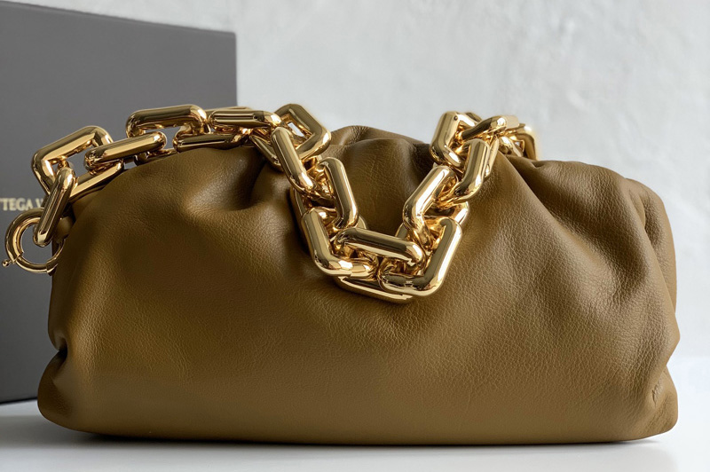Bottega Veneta 620230 BV The Chain Pouch Shoulder bag in Apricot Calfskin Leather