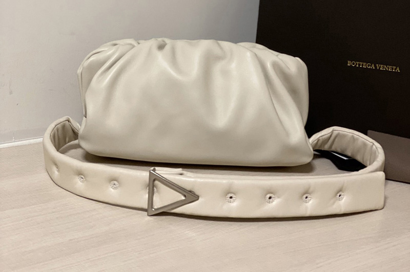 Bottega Veneta 620954 BV The Body Pouch Belt bag in White Lambskin Leather