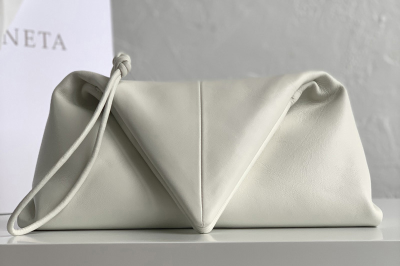 Bottega Veneta 622712 Trine Angular clutch bag in White Lambskin Leather