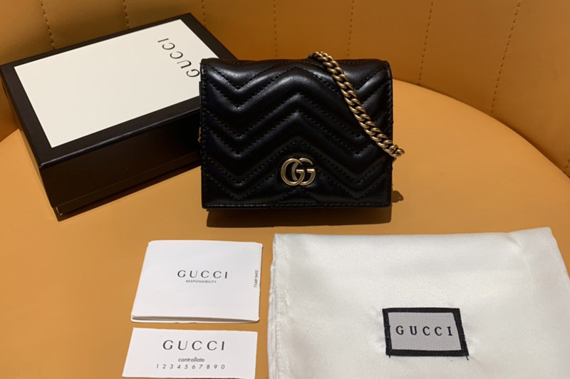 Gucci 625693 GG Marmont card case wallet in Black matelassé chevron leather with GG