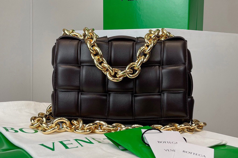 Bottega Veneta 631421 The Chain Cassette bag in maxi Fondant Intrecciato Nappa leather With Gold Chain